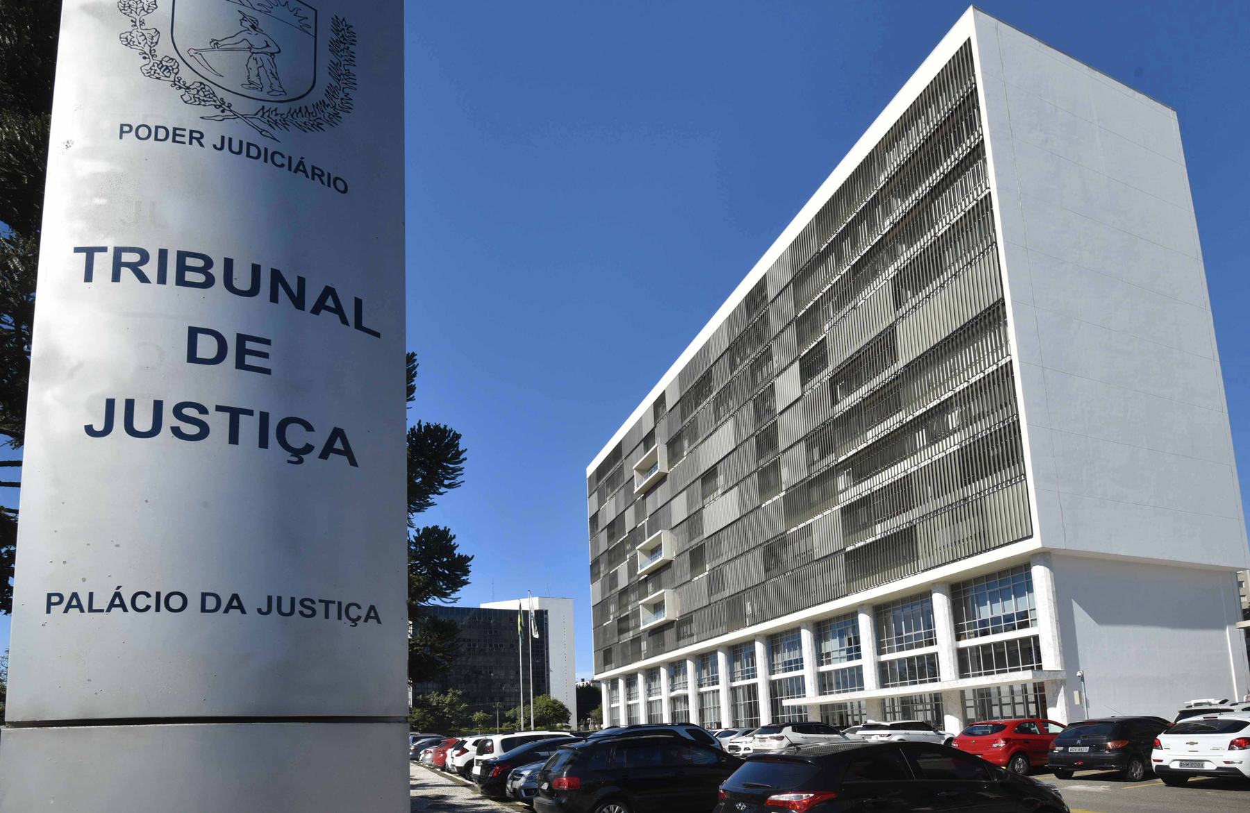 TJPR: procedimento cirúrgico não exige inclusão da União em ação de saúde