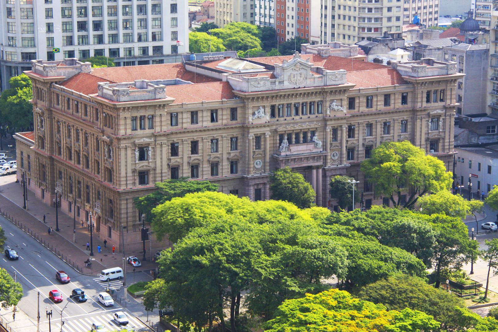 Fachada do Palácio da Justiça, sede do Tribunal de Justiça de São Paulo